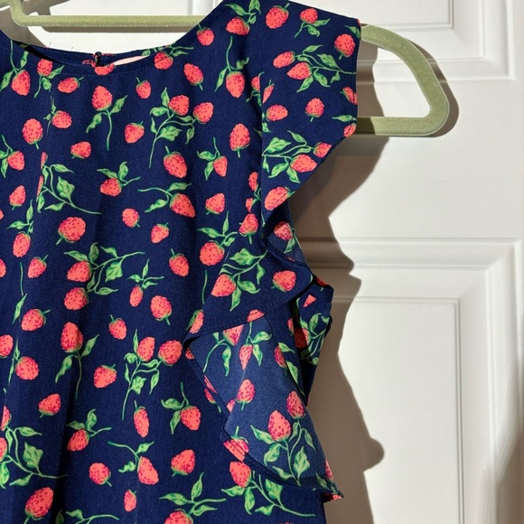 ❤️2/$15 or 3/$21❤️ NWT Juicy Couture Flutter Sleeve Strawberry Top, Size XS - Picture 4 of 8